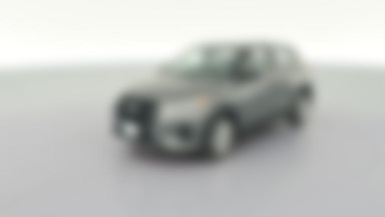 2024 Nissan Kicks vehicle photo