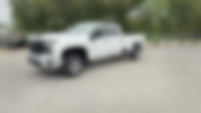 2024 Chevrolet Silverado 2500 HD Crew Cab vehicle photo