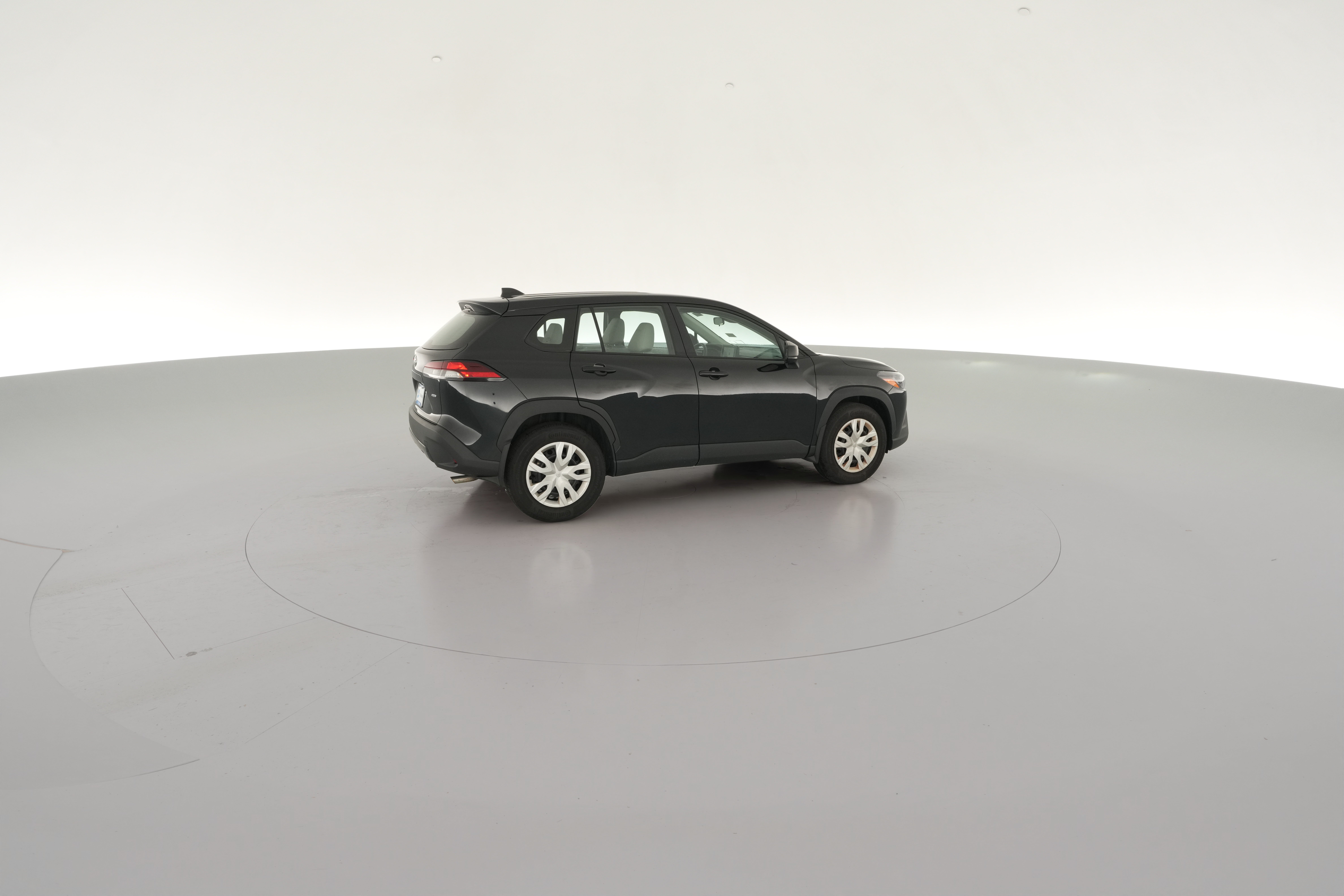 2026 Toyota Corolla Cross L - Photo 30