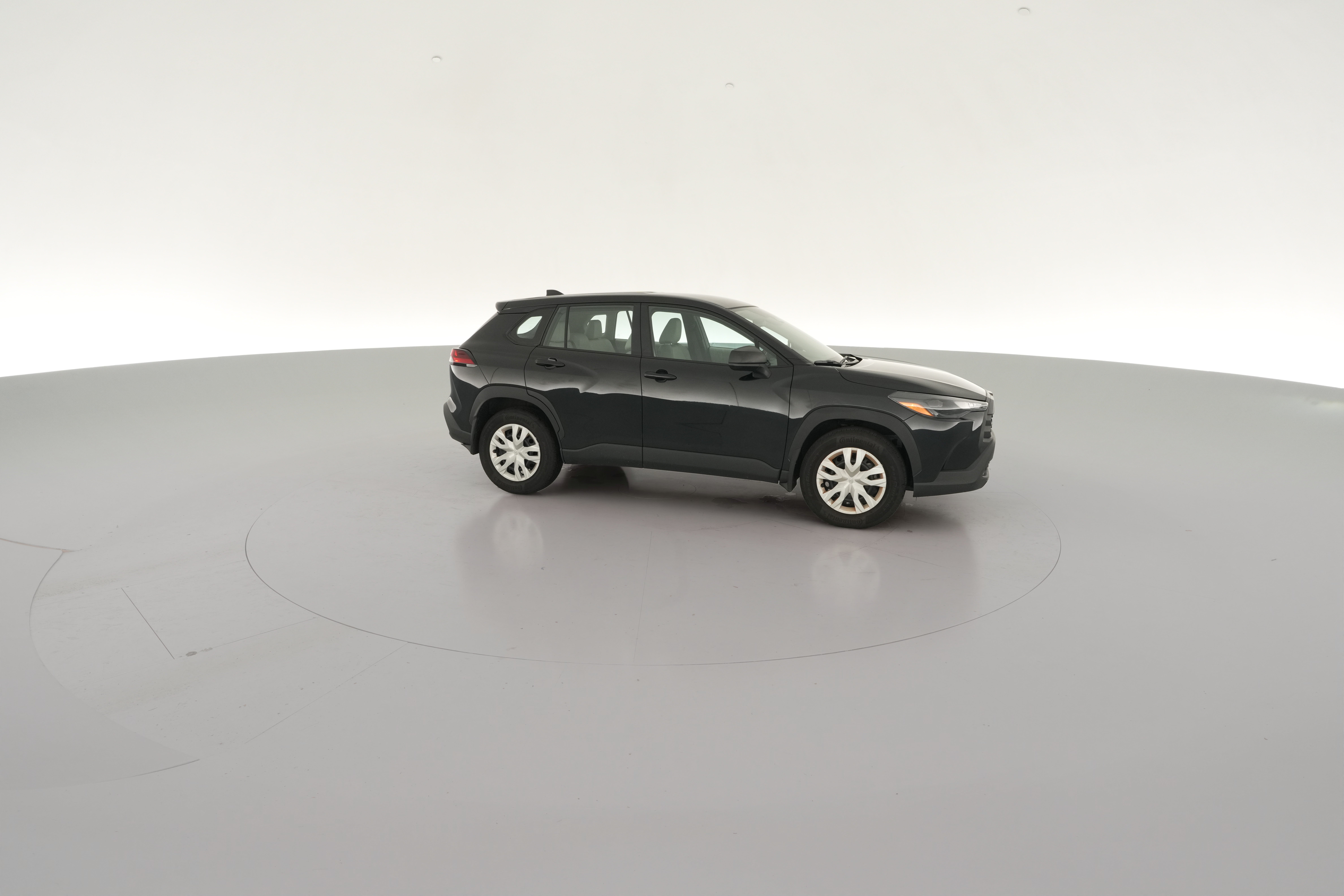 2026 Toyota Corolla Cross L - Photo 32