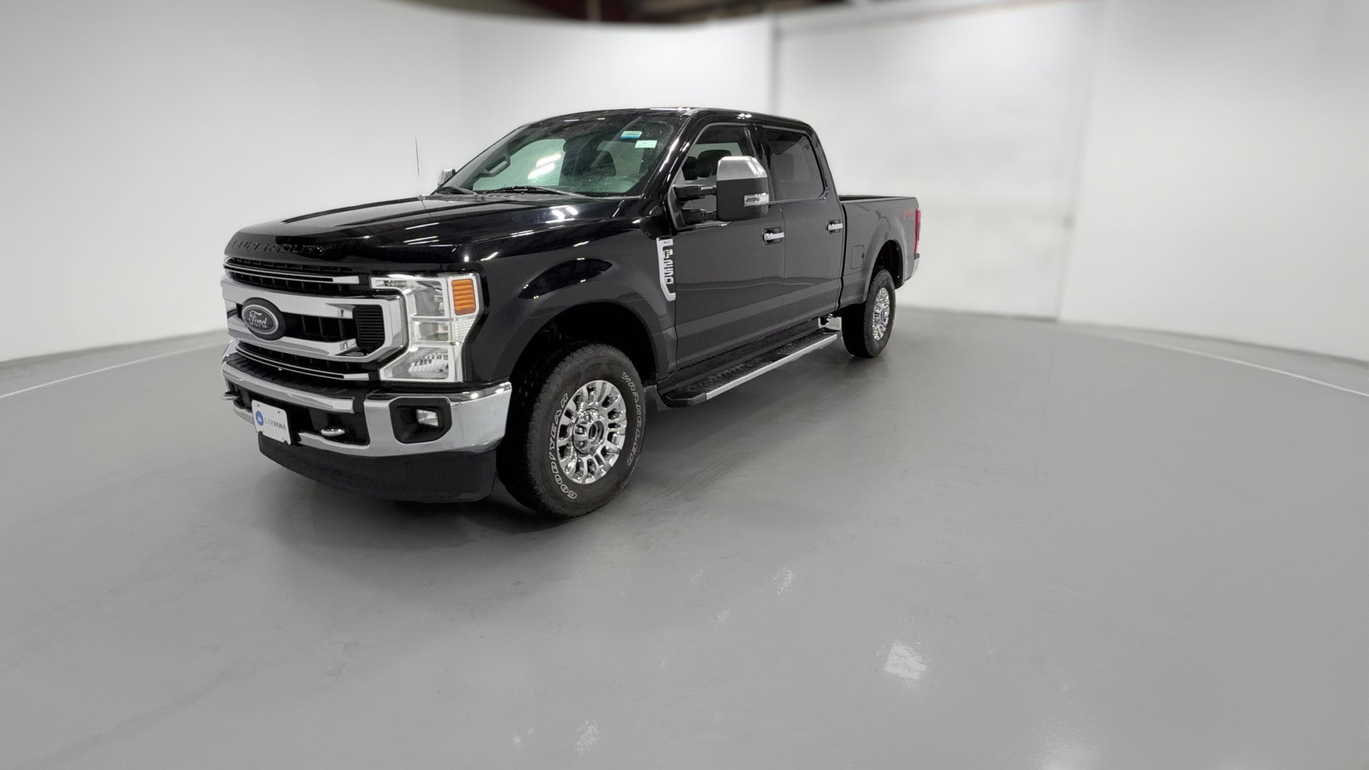 2020 Ford F250 Super Duty Crew Cab vehicle photo