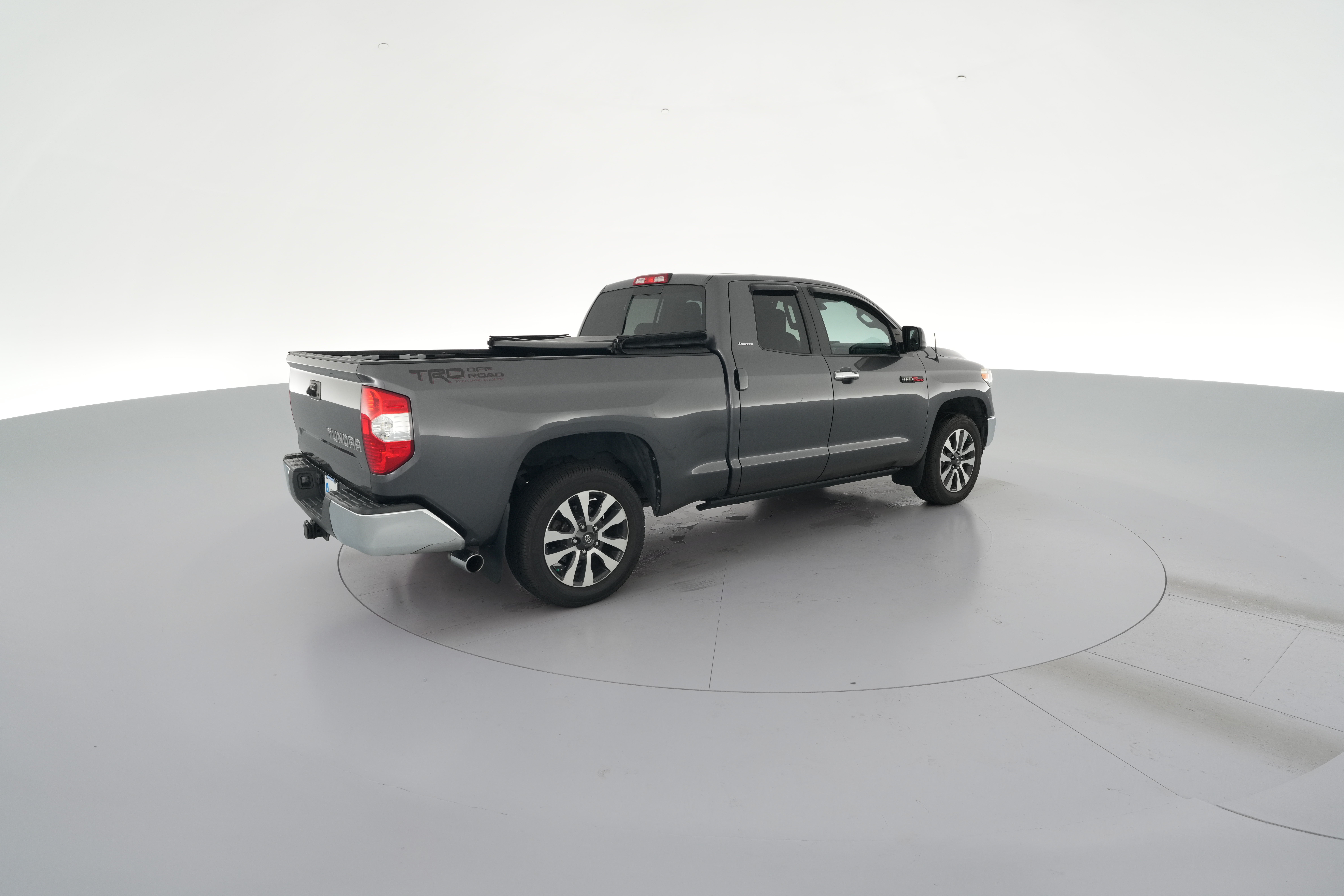 2018 Toyota Tundra Limited - Photo 32