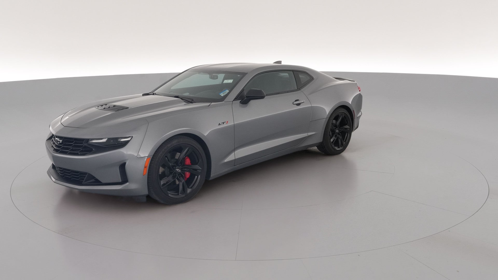 2021 Chevrolet Camaro vehicle photo