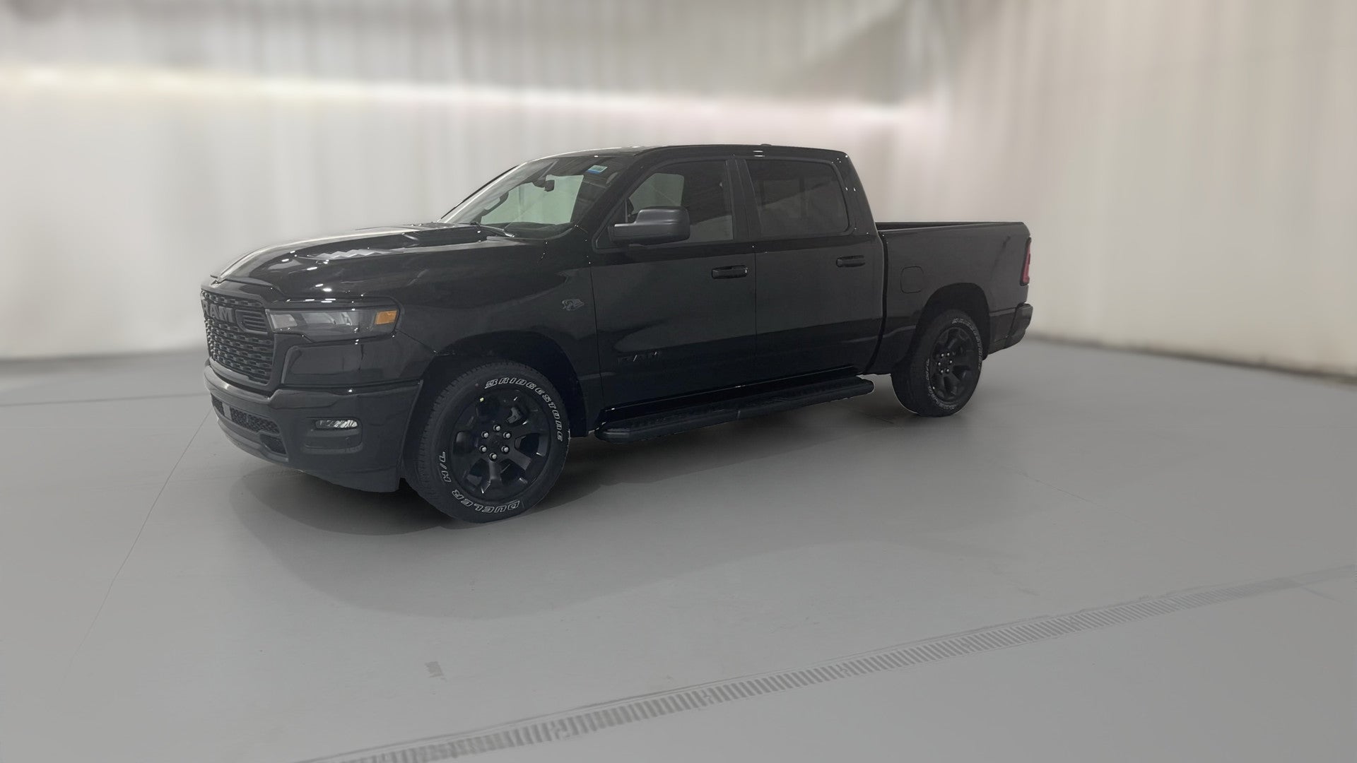 2027 Ram 1500 Crew Cab vehicle photo