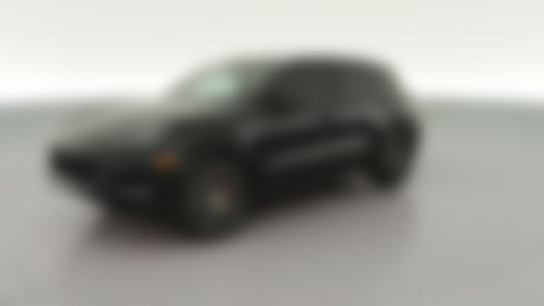 2024 Porsche Cayenne vehicle photo