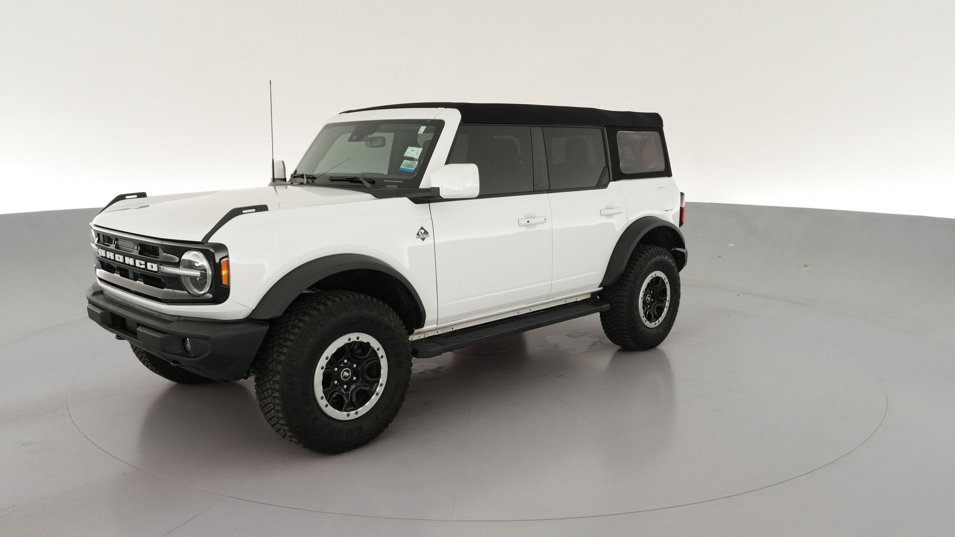 2024 Ford Bronco vehicle photo
