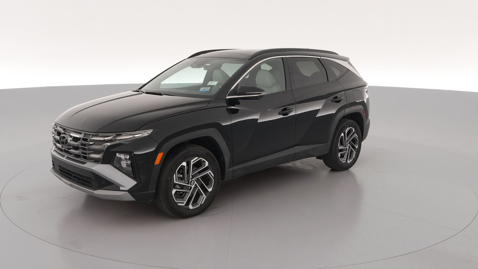 2025 Hyundai Tucson Hybrid vehicle photo