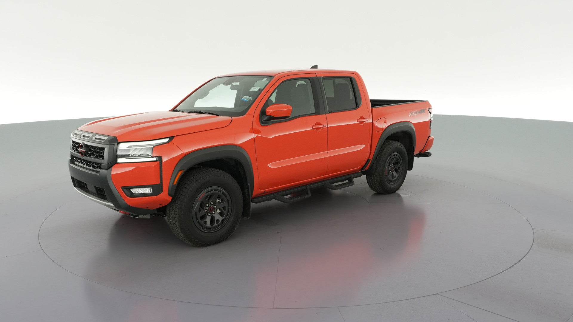 2025 Nissan Frontier Crew Cab vehicle photo