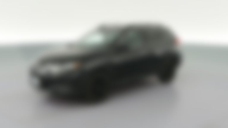 2017 Nissan Rogue vehicle photo