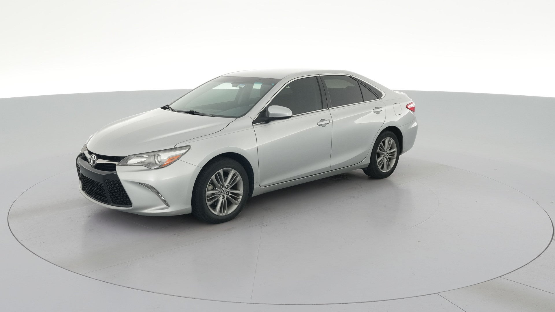 2016 Toyota Camry vehicle photo