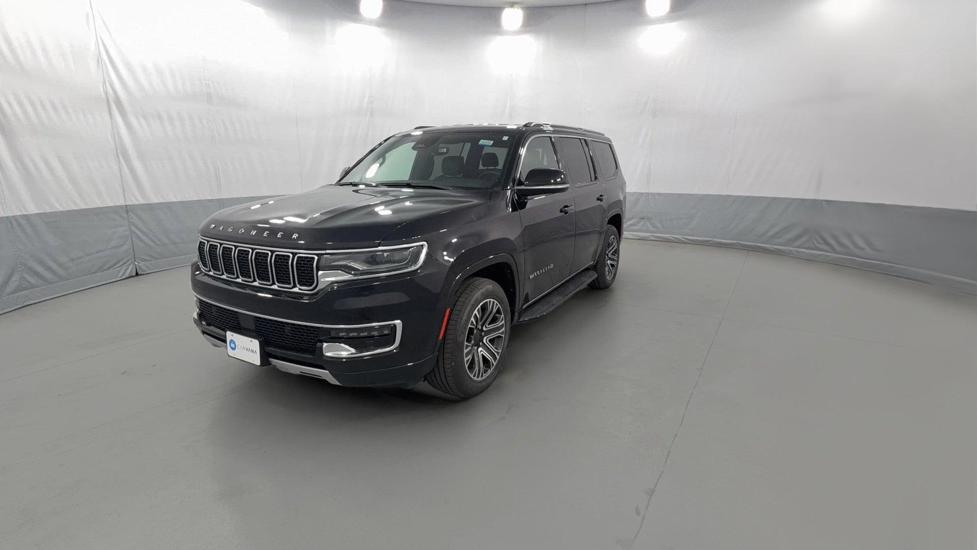 2024 Jeep Wagoneer vehicle photo