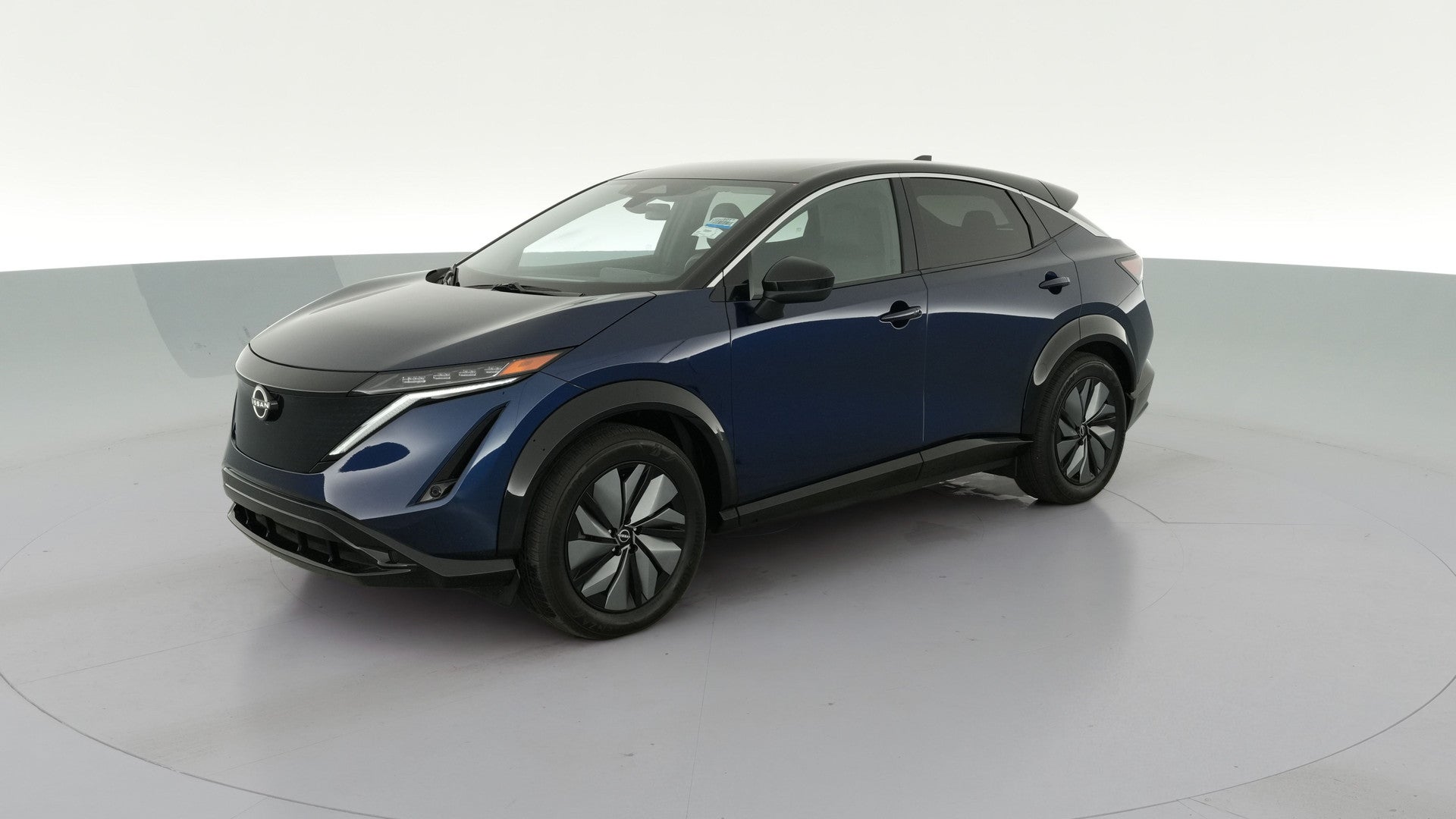 2025 Nissan ARIYA vehicle photo