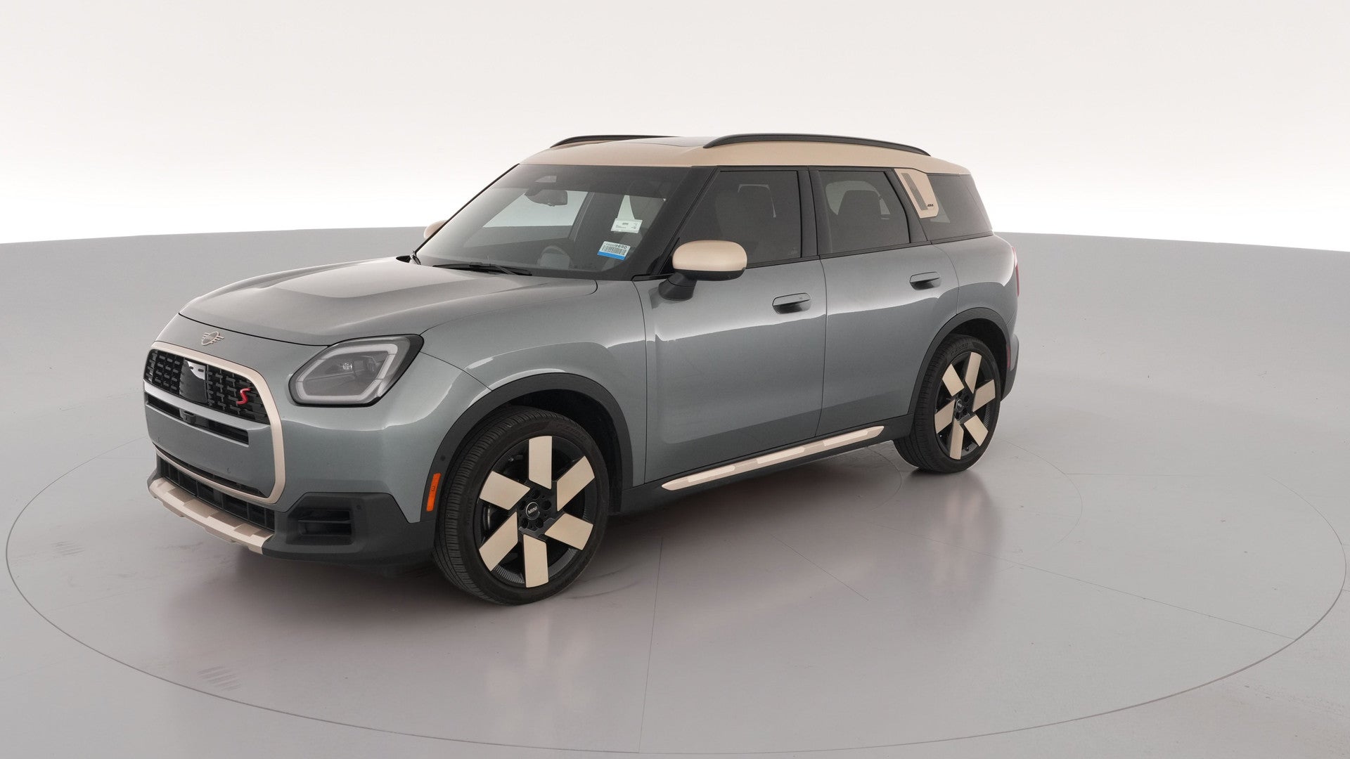 2025 MINI Countryman vehicle photo