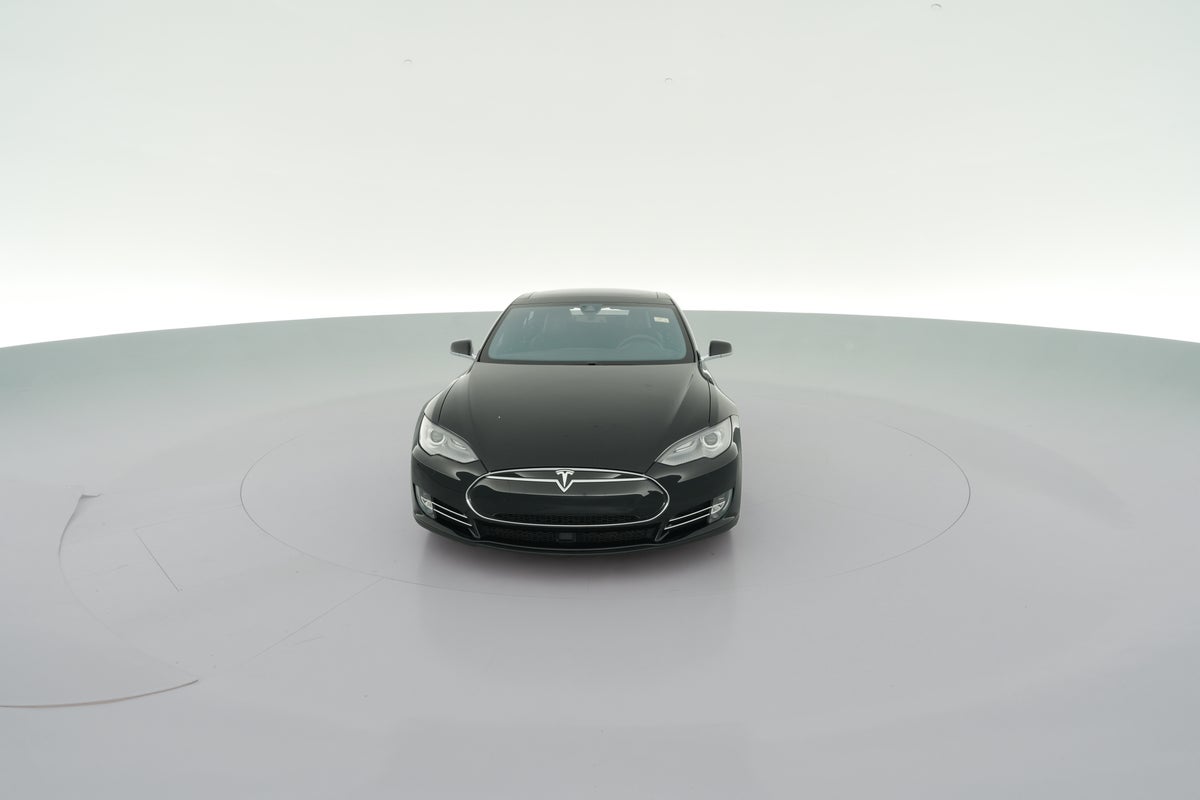 2015 Tesla Model S P85D in Black — 360° view 1