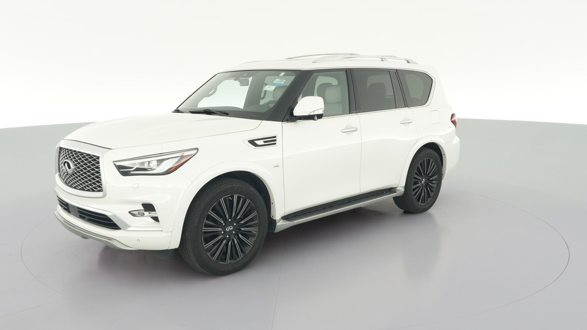 2019 INFINITI QX80 vehicle photo