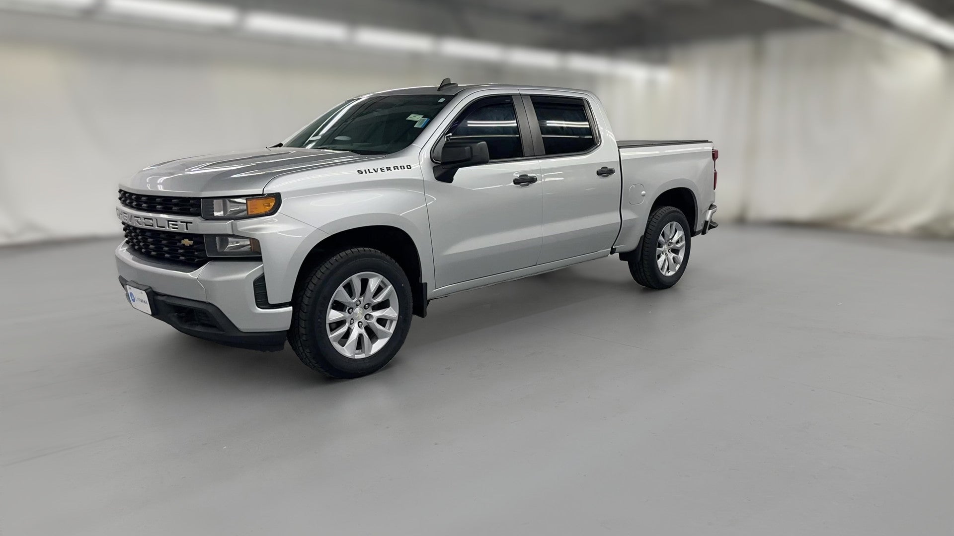 2019 Chevrolet Silverado 1500 Crew Cab vehicle photo
