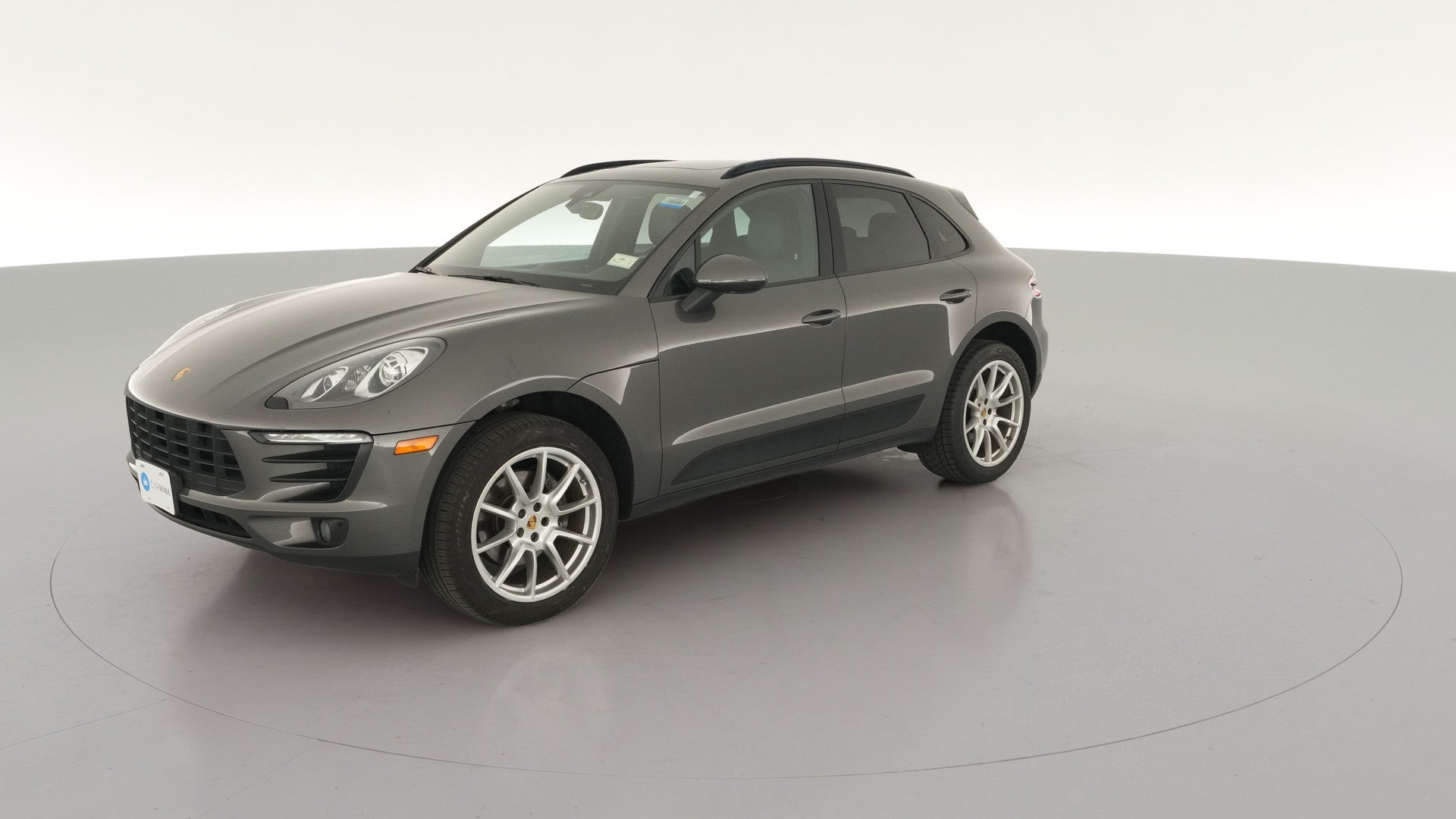 2018 Porsche Macan vehicle photo