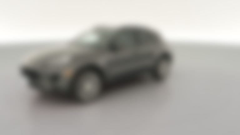 2018 Porsche Macan vehicle photo