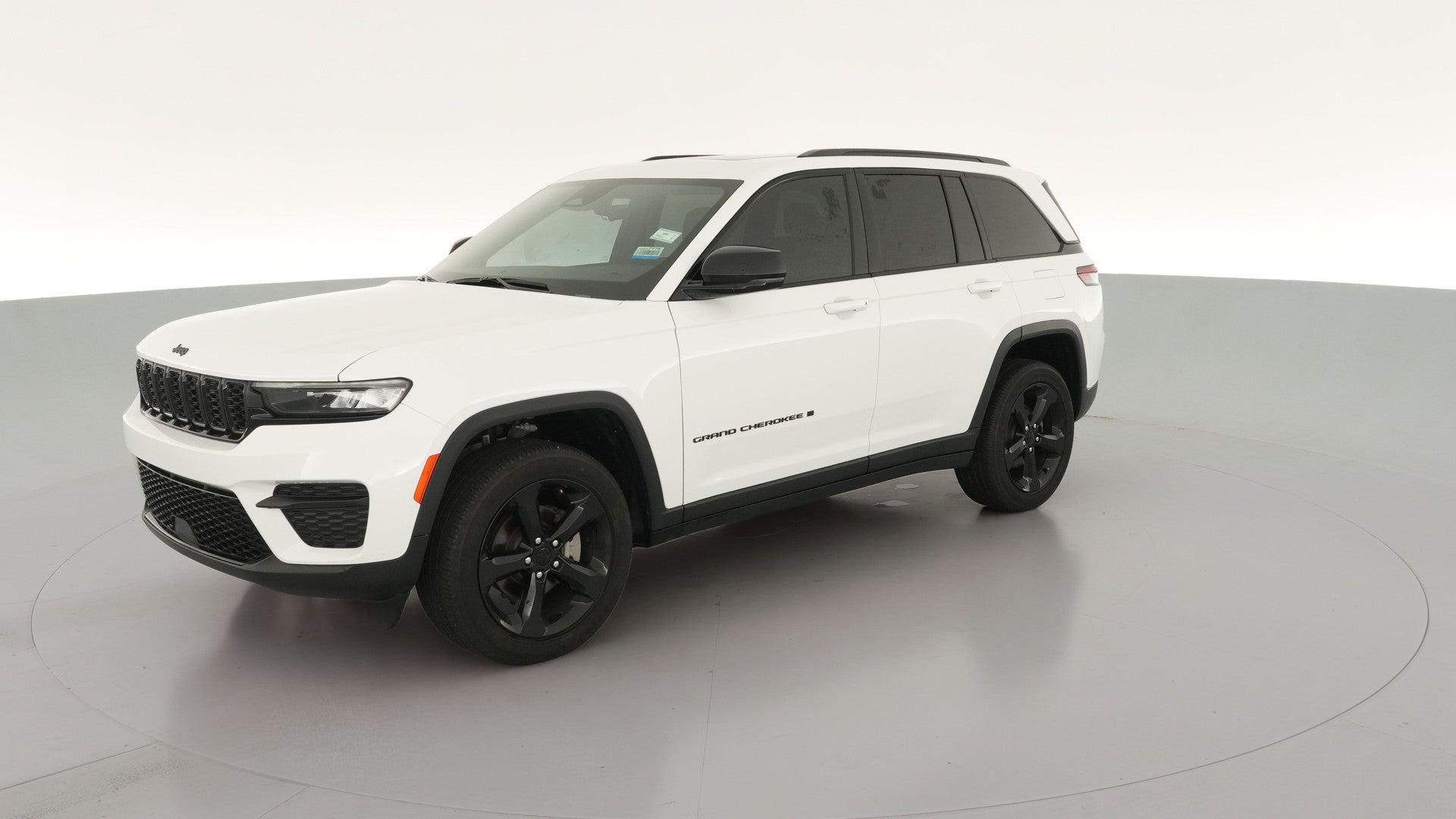 2025 Jeep Grand Cherokee vehicle photo