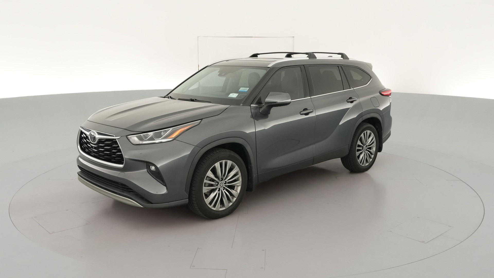 2021 Toyota Highlander vehicle photo