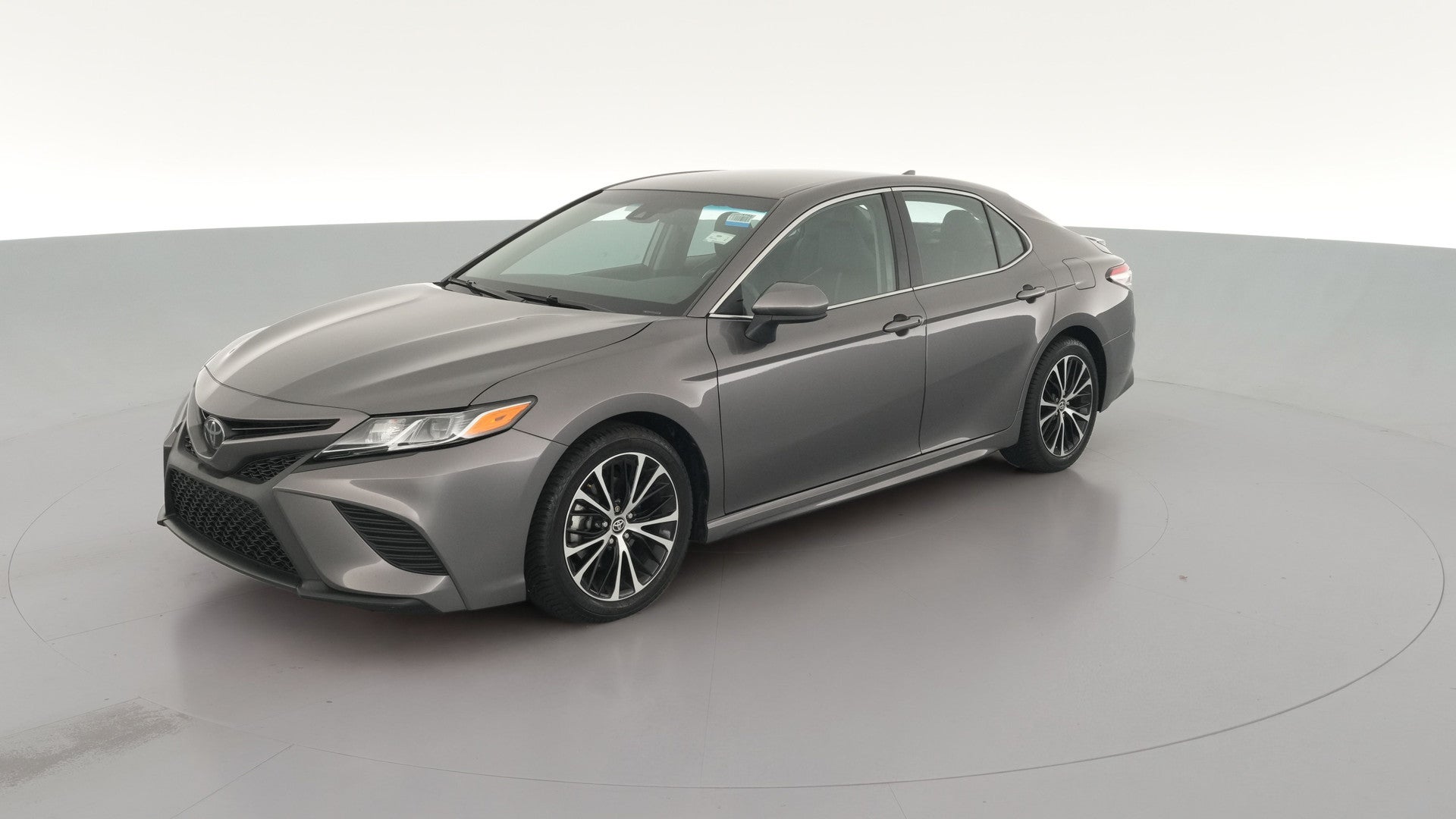 2020 Toyota Camry vehicle photo