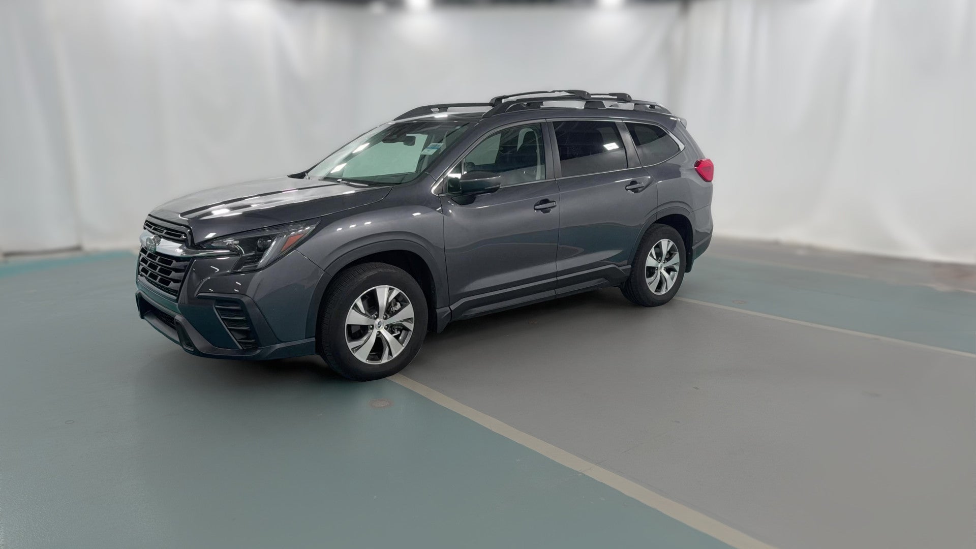 2024 Subaru Ascent vehicle photo