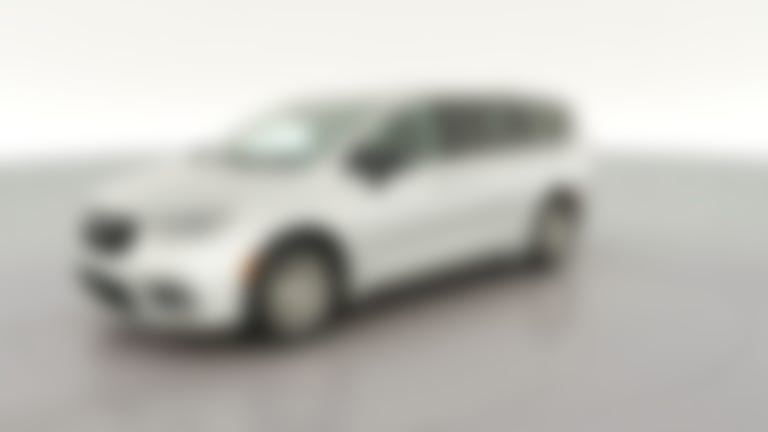 2024 Chrysler Pacifica vehicle photo