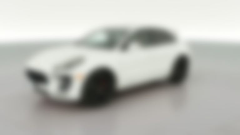 2018 Porsche Macan vehicle photo