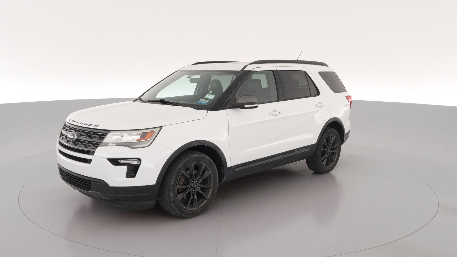 2018 Ford Explorer vehicle photo