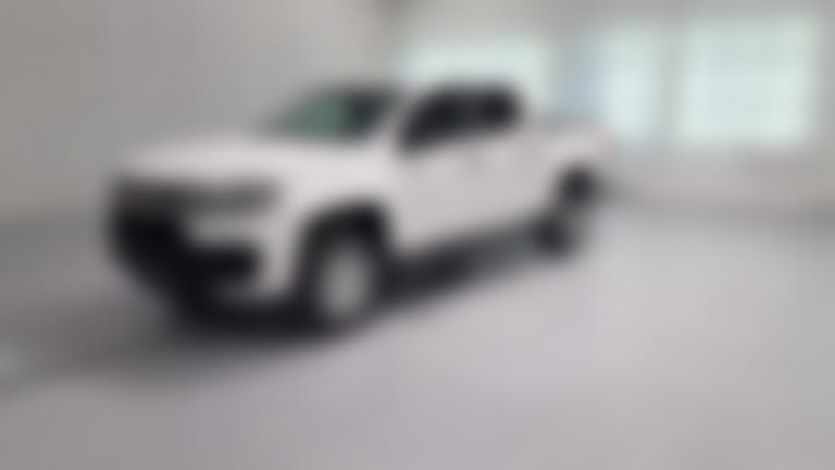 2022 Chevrolet Colorado Crew Cab vehicle photo