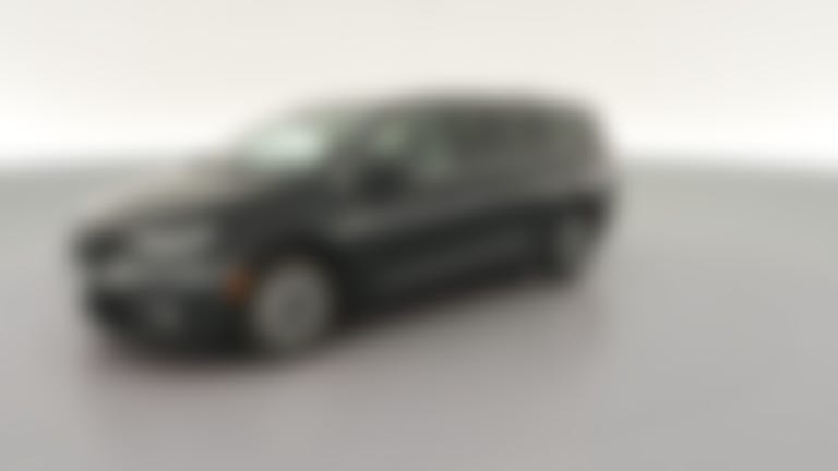 2024 Chrysler Pacifica Hybrid vehicle photo