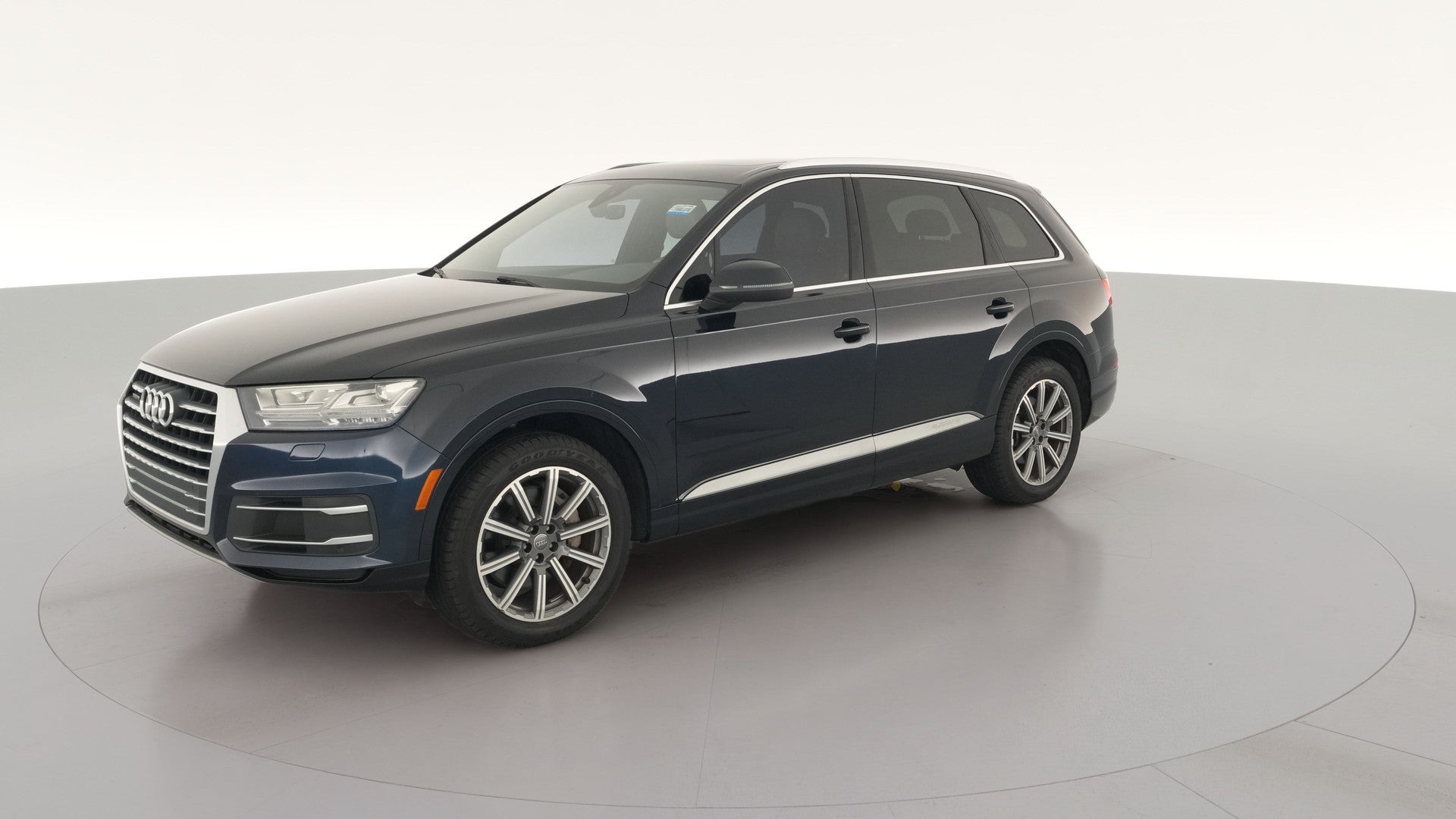 2018 Audi Q7 vehicle photo