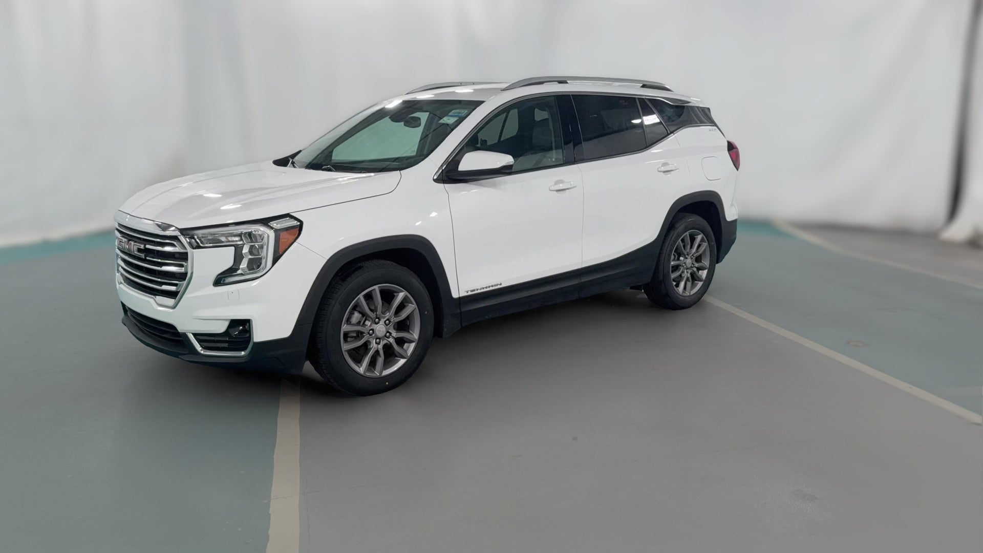 2024 GMC Terrain vehicle photo