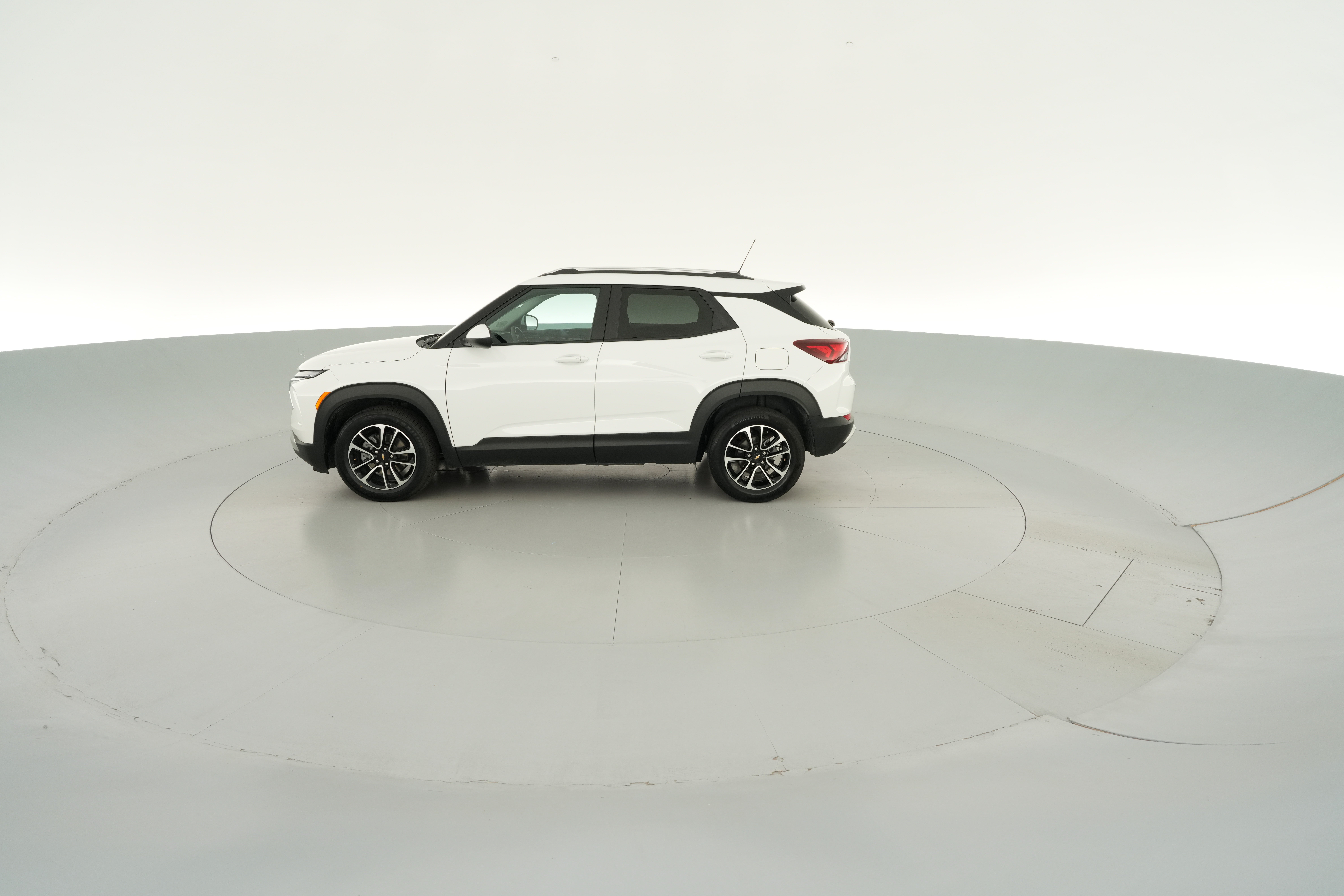 2025 Chevrolet Trailblazer LT - Photo 24