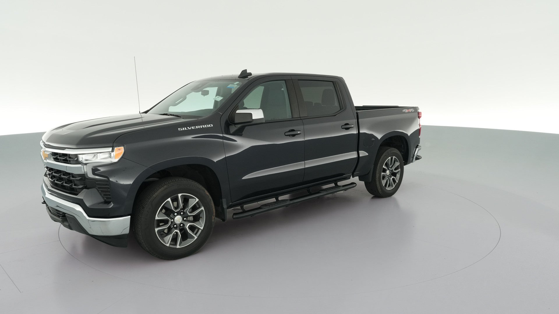 2023 Chevrolet Silverado 1500 Crew Cab vehicle photo
