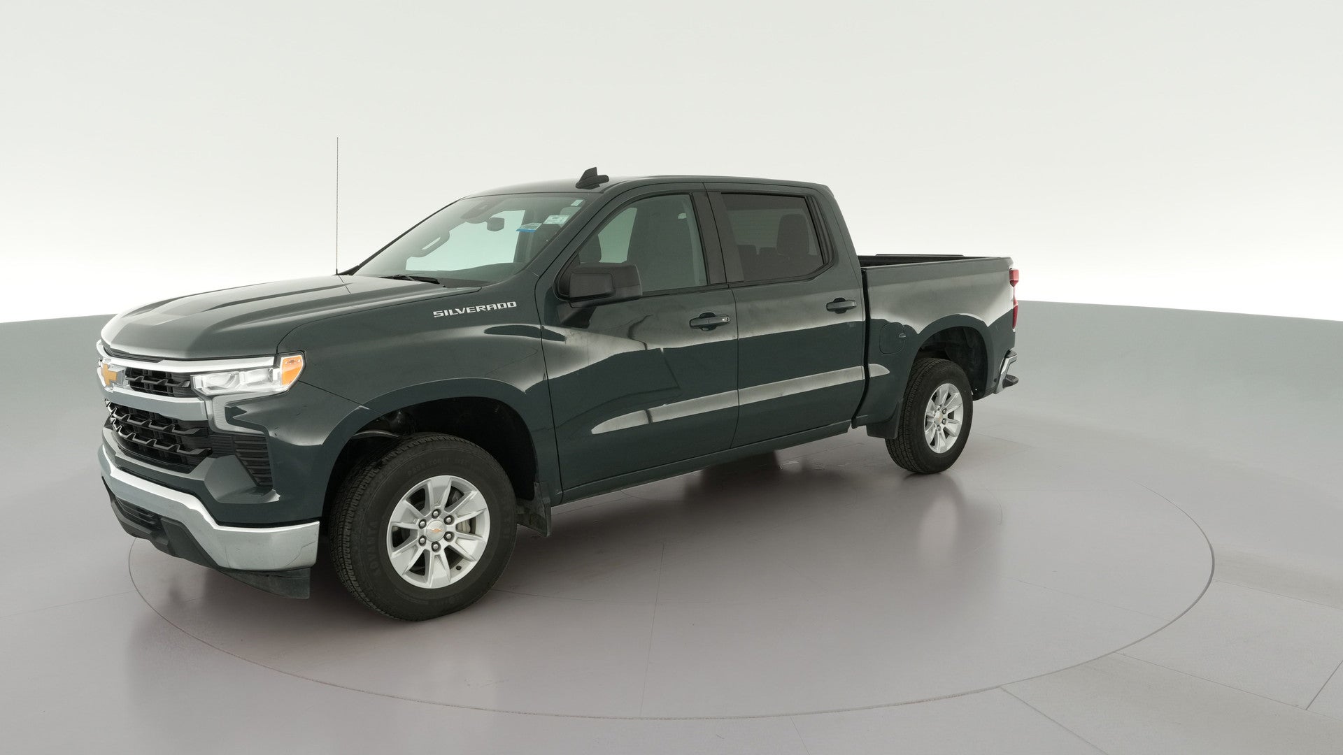 2025 Chevrolet Silverado 1500 Crew Cab vehicle photo