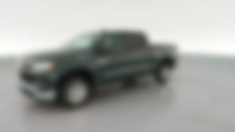 2025 Chevrolet Silverado 1500 Crew Cab vehicle photo