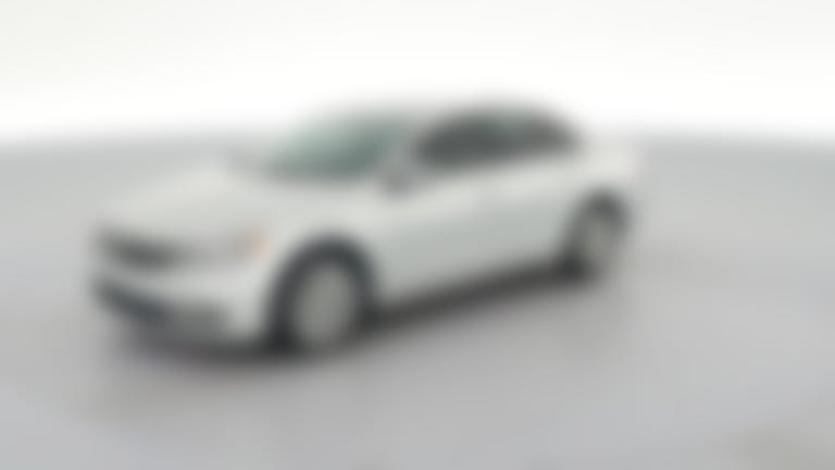 2016 Volkswagen Passat vehicle photo