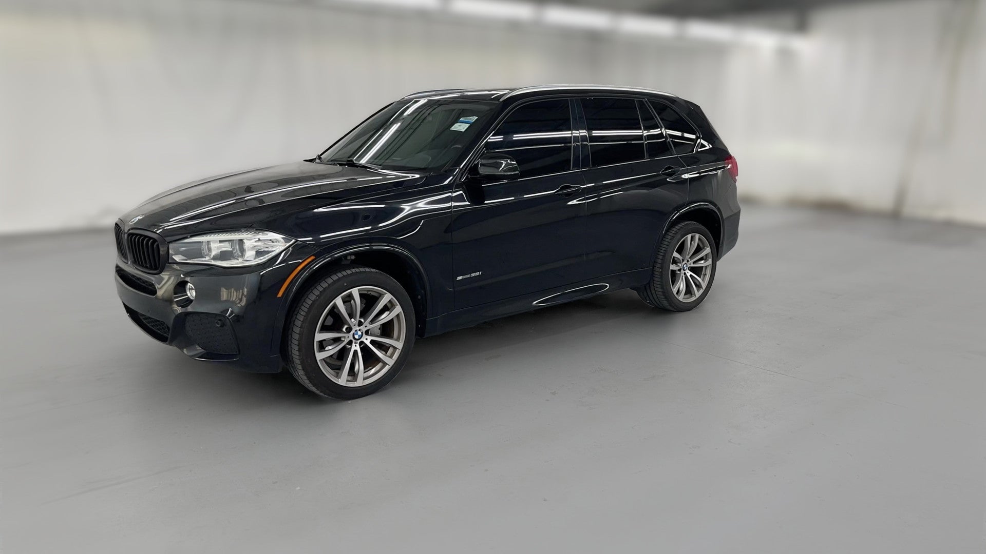 2018 BMW X5 vehicle photo