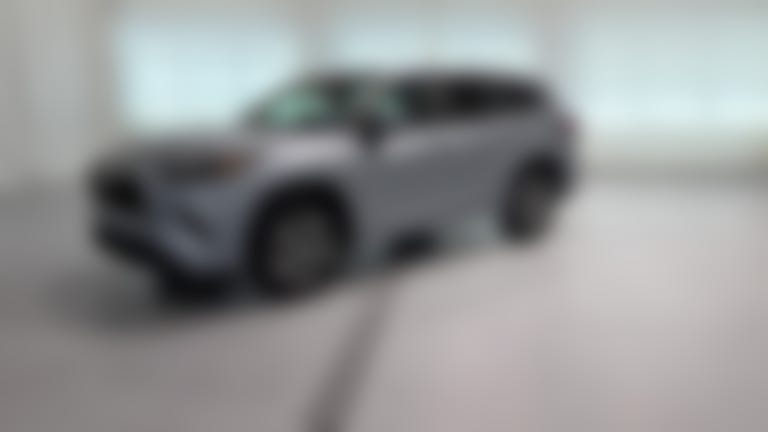 2023 Toyota Highlander vehicle photo