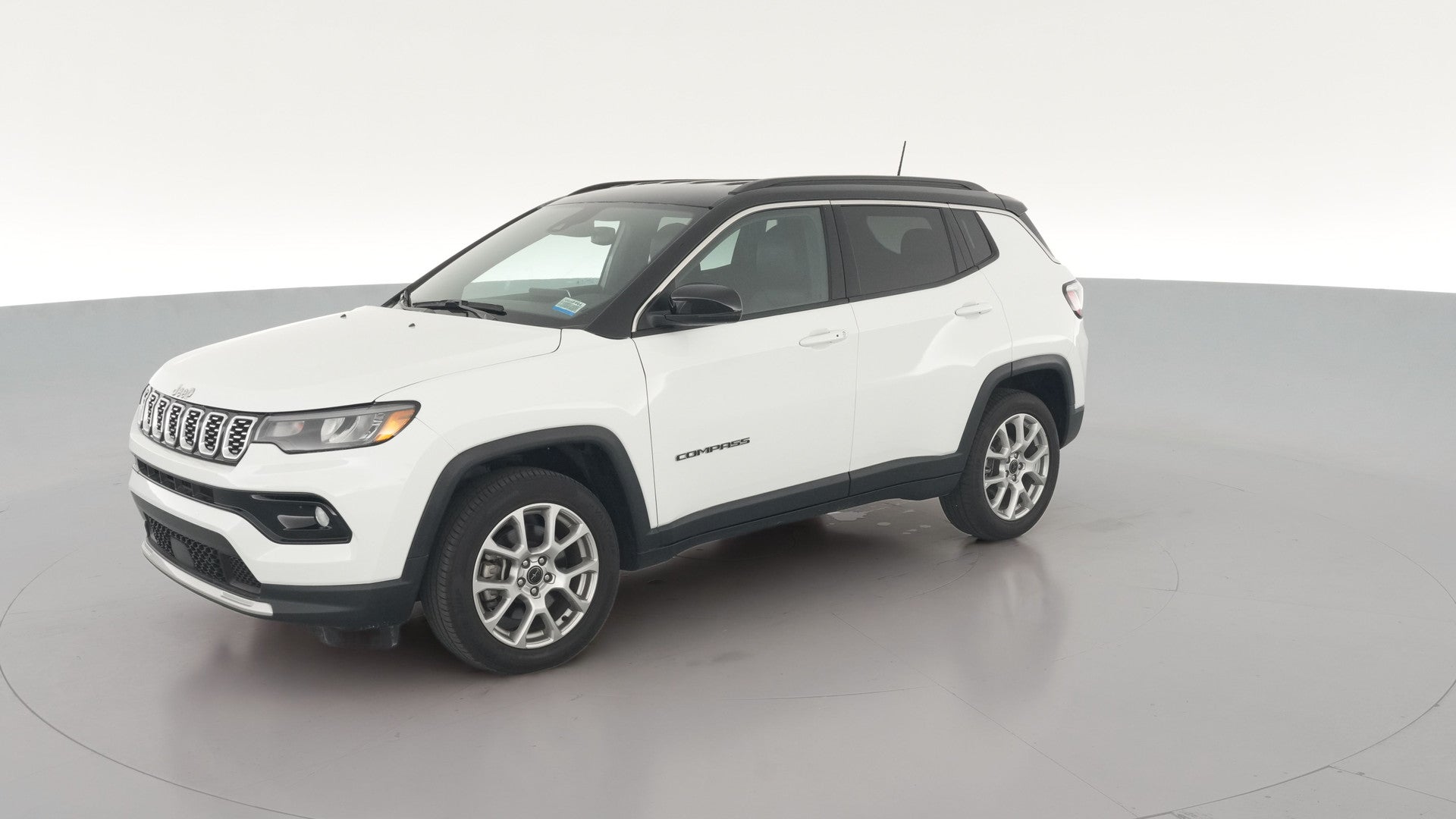 2025 Jeep Compass vehicle photo
