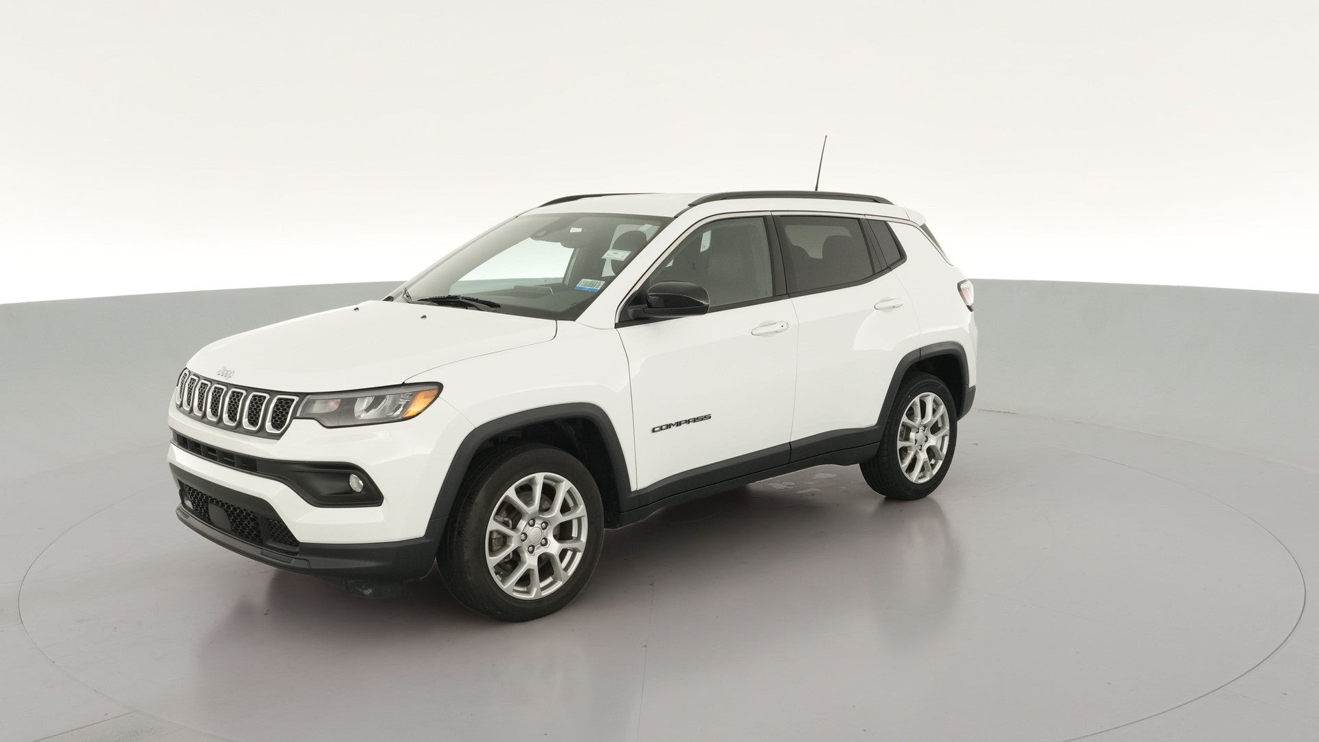 2023 Jeep Compass vehicle photo