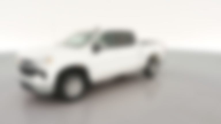 2025 Chevrolet Silverado 1500 Crew Cab vehicle photo