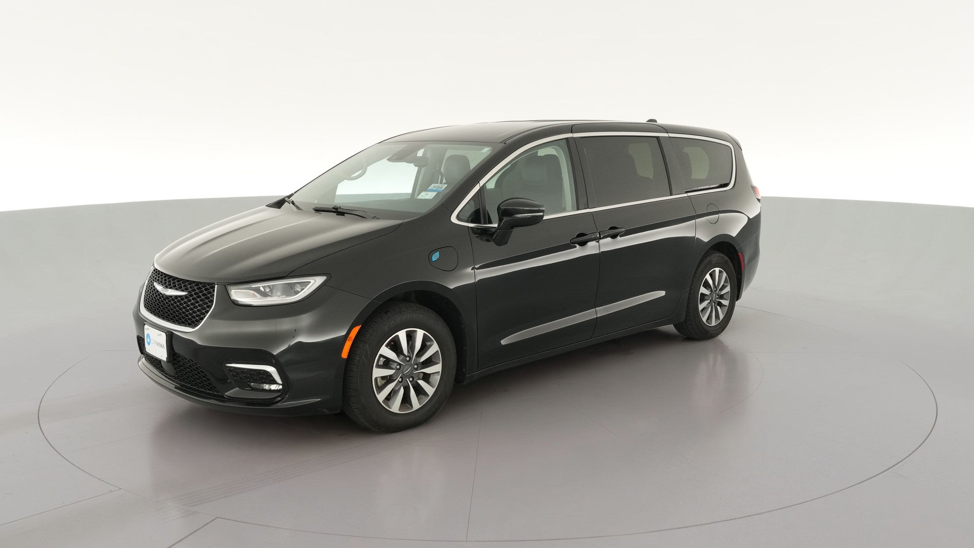 2024 Chrysler Pacifica Hybrid vehicle photo