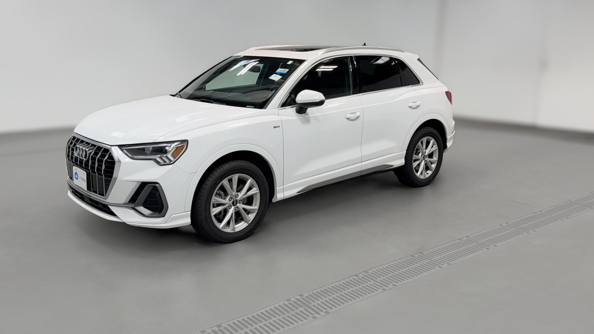 2024 Audi Q3 vehicle photo