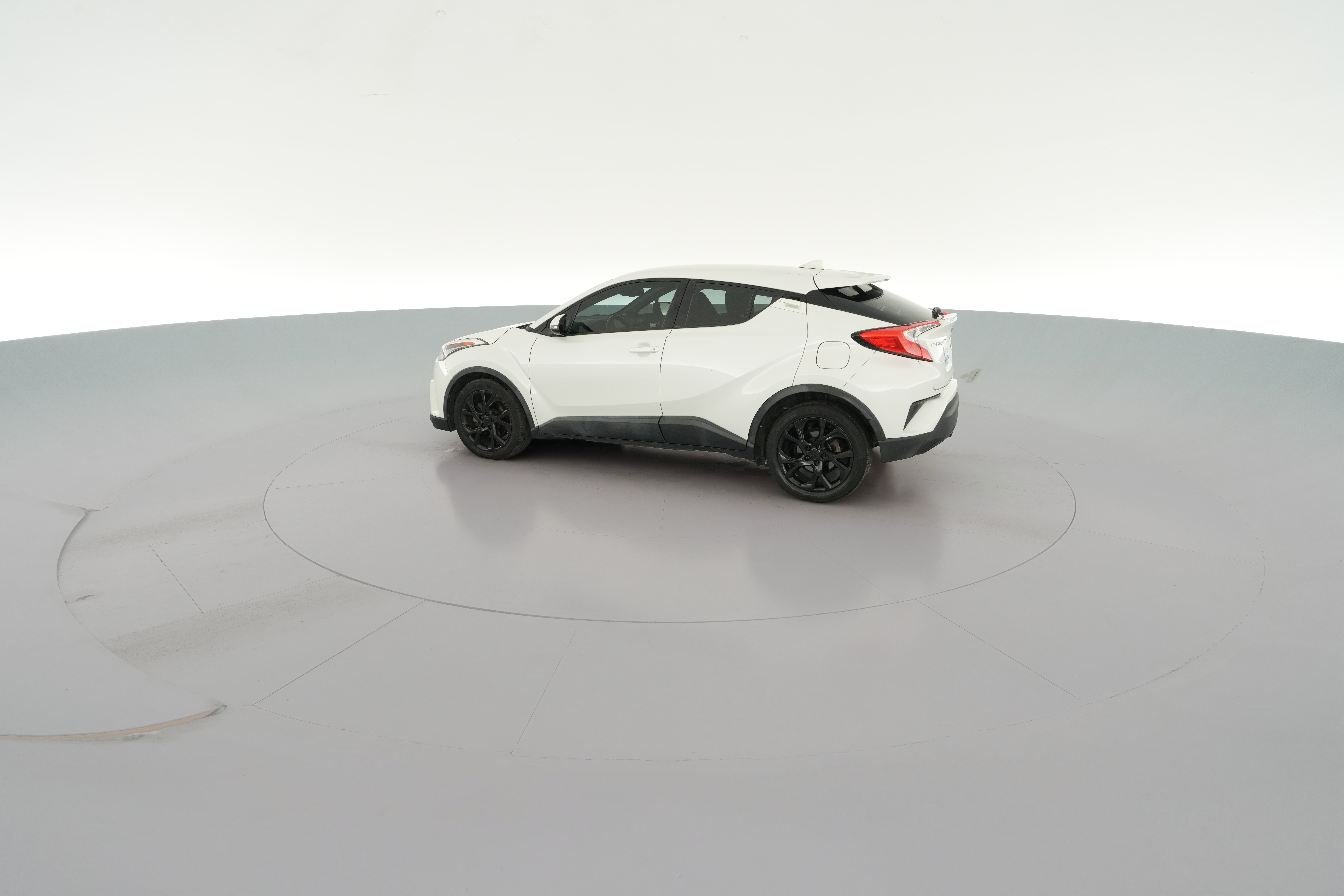 2018 Toyota C-HR XLE Premium - Photo 25