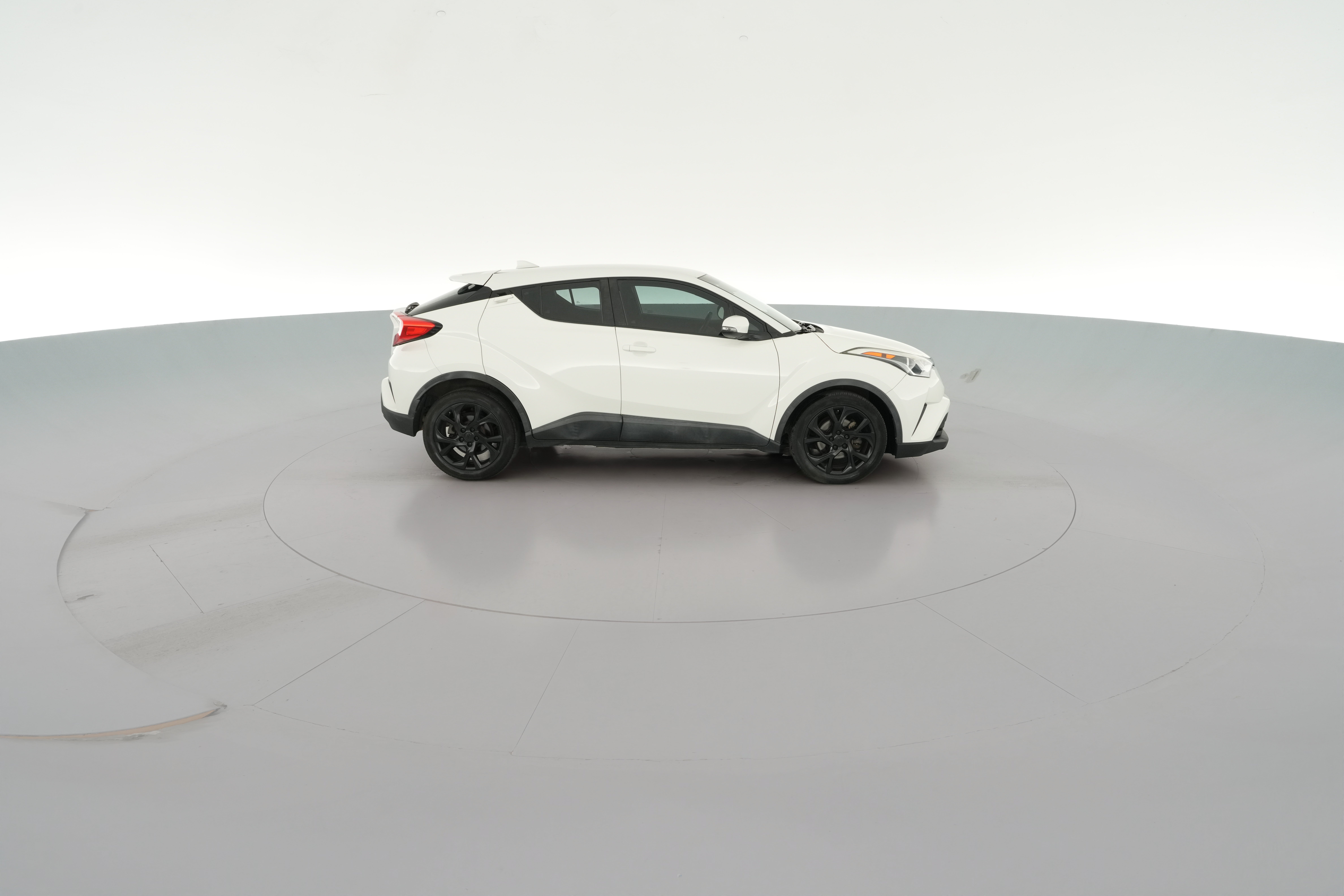 2018 Toyota C-HR XLE Premium - Photo 32