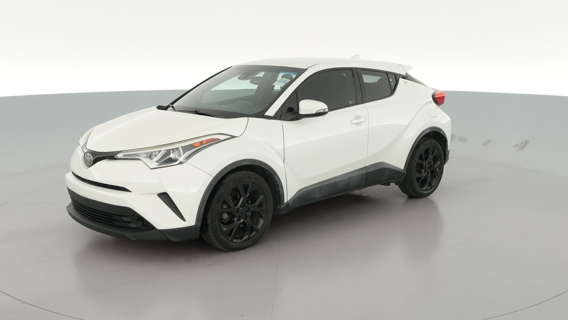 2018 Toyota C-HR vehicle photo