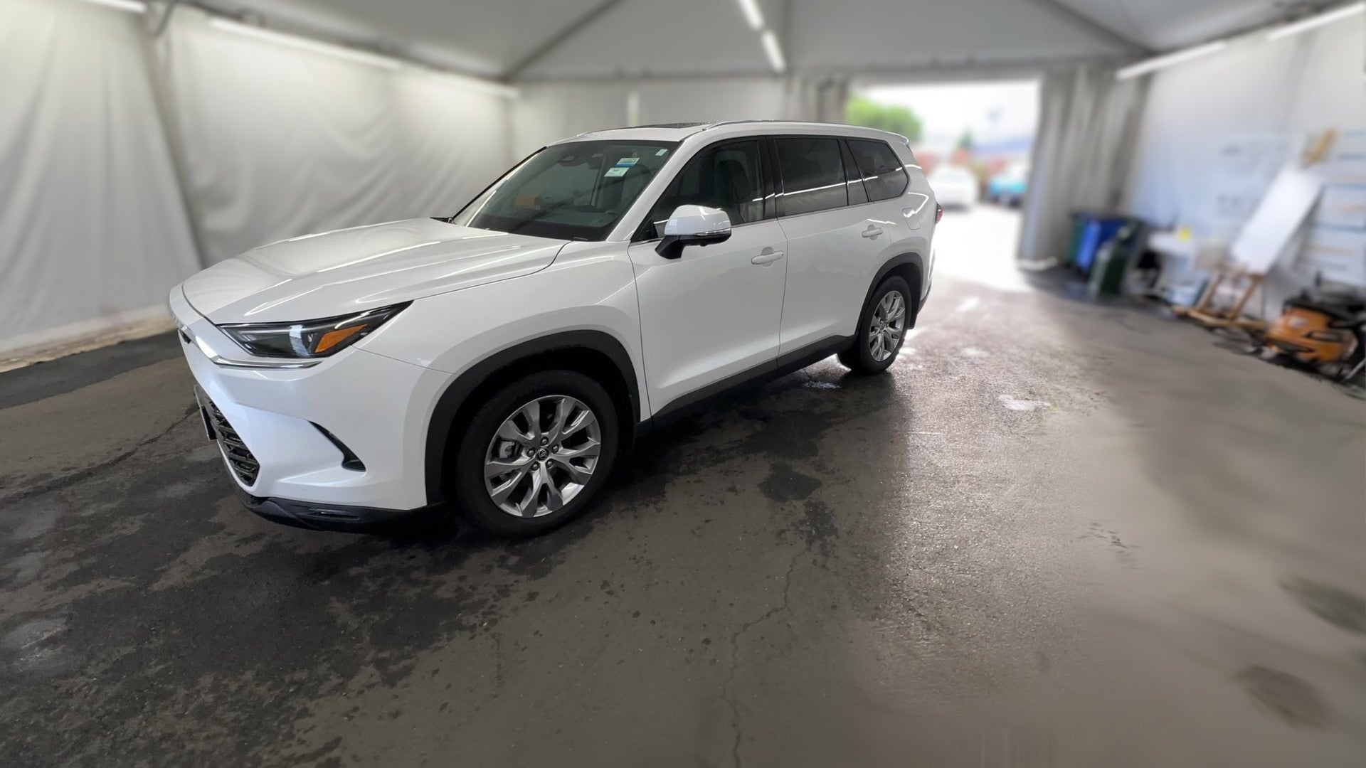 2025 Toyota Grand Highlander vehicle photo