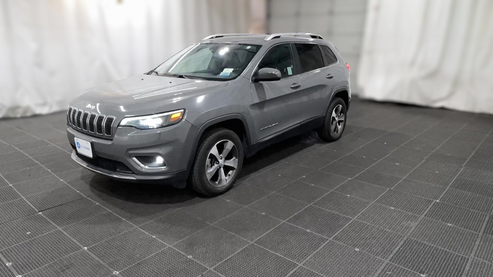 2020 Jeep Cherokee vehicle photo